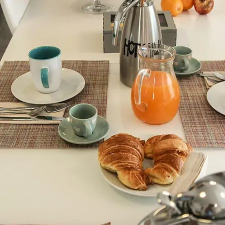Il Maestrale Frühstückspension 3*